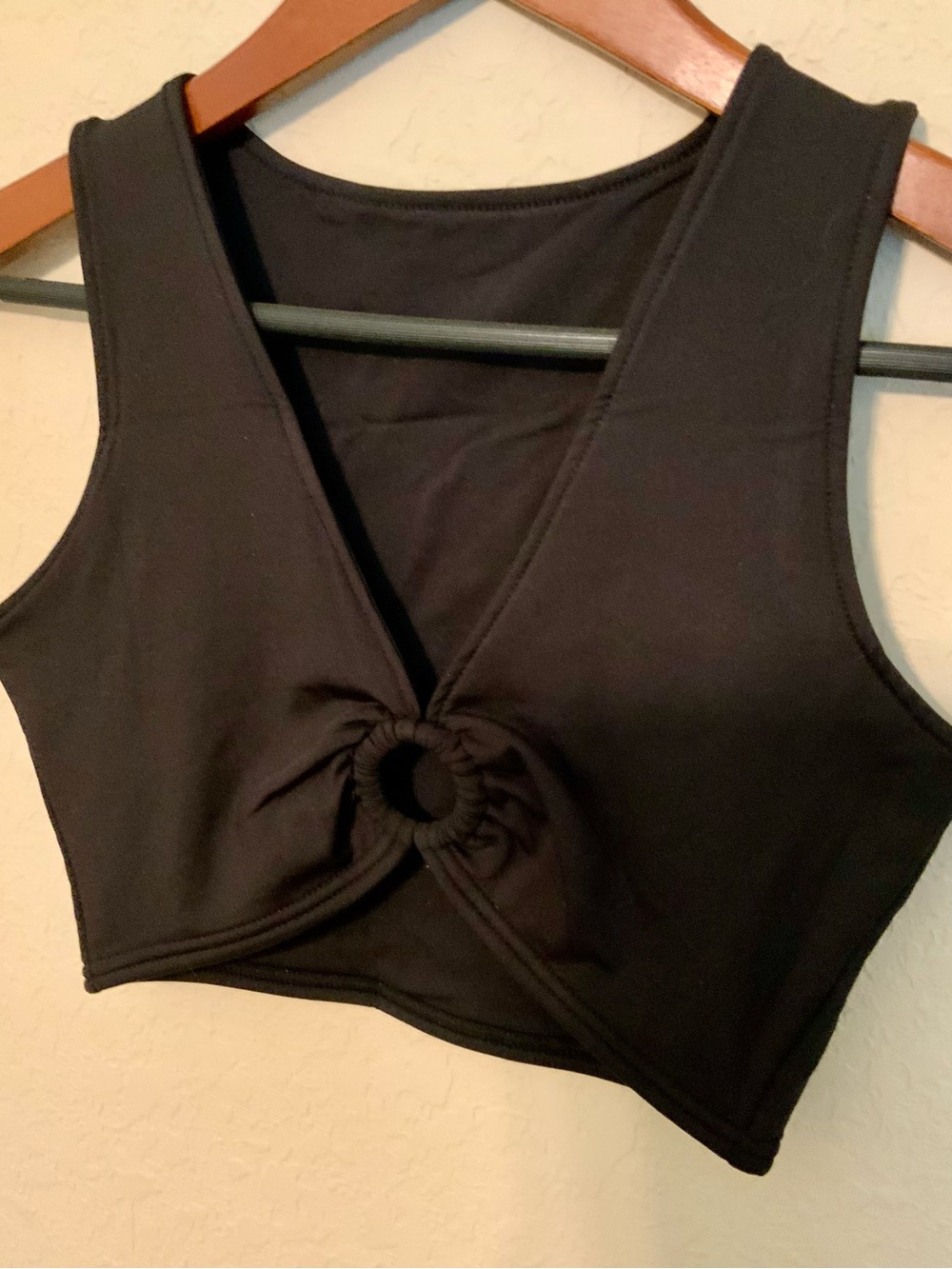 Knot-Front Black Crop Tank Top for Women, size Small, Workout Top